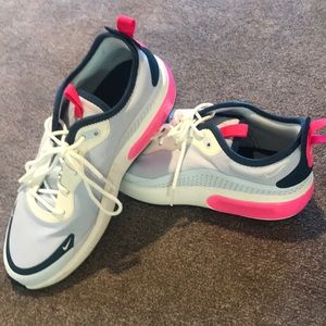 Nike Air Max Dia Women’s 8.5